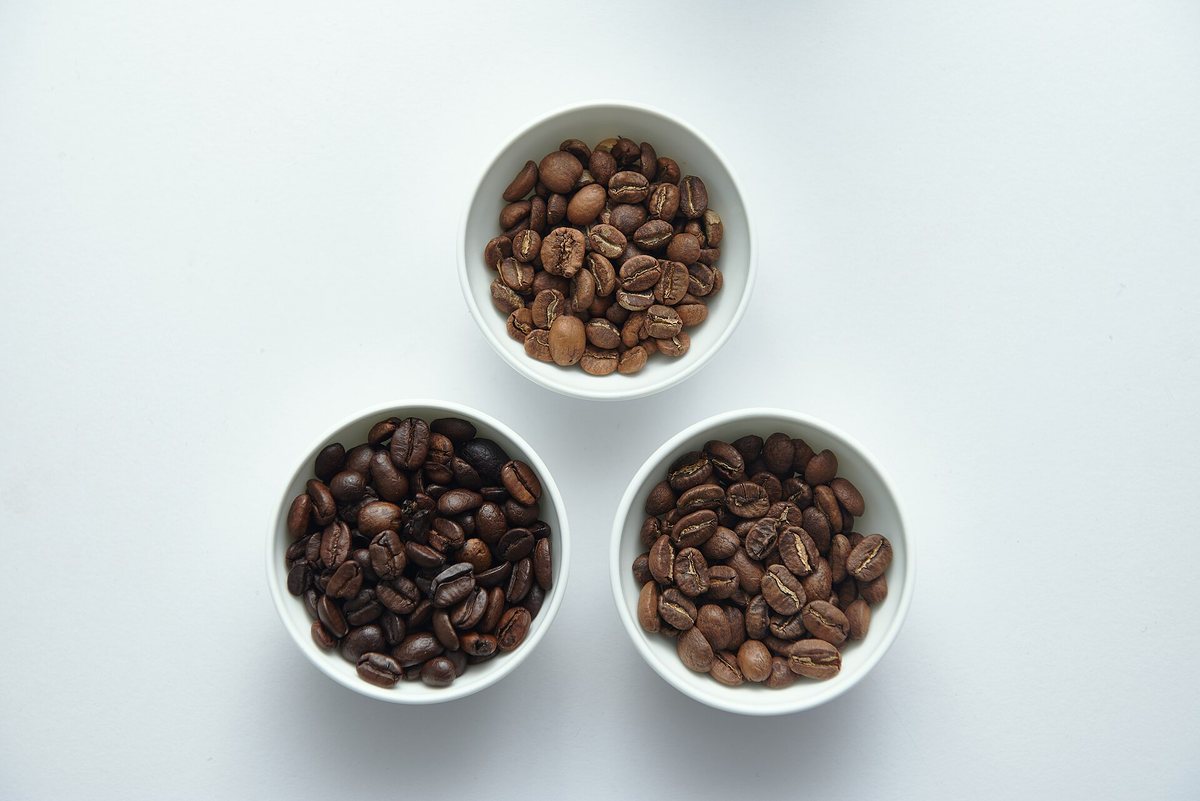 Fifteen grams of one coffee, taken to three different roast levels. Same bean, same farm, same everything — the only variable is how long it stayed in the drum