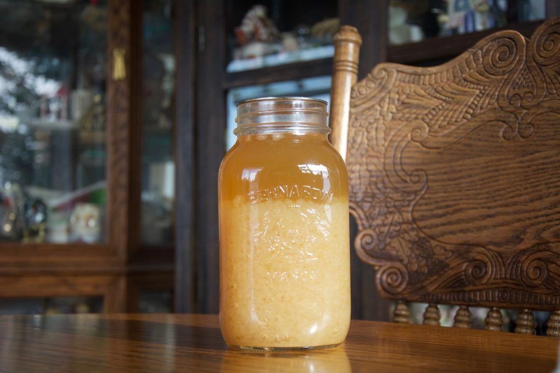 Water kefir working in a jar. Lightly sweet, tart and fizzy — closer to a soda than to a dairy drink