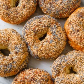 Bagels, Everything