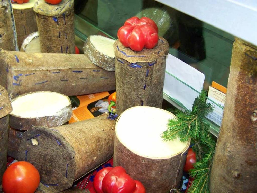 Cheese, Brânză de Burduf-Style