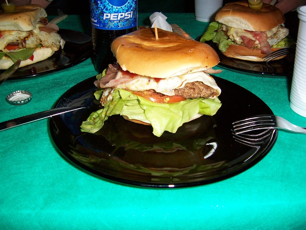 Chivito, Uruguayan
