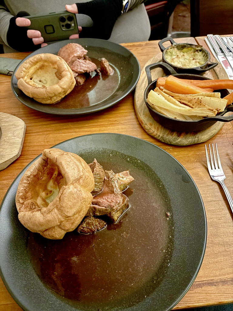 Classic Roast Beef with Yorkshire Puddings