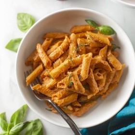 Creamy Cashew Tomato Pasta (Vegan + GF)