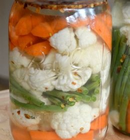 Easiest Fermented Pickled Vegetables Ever