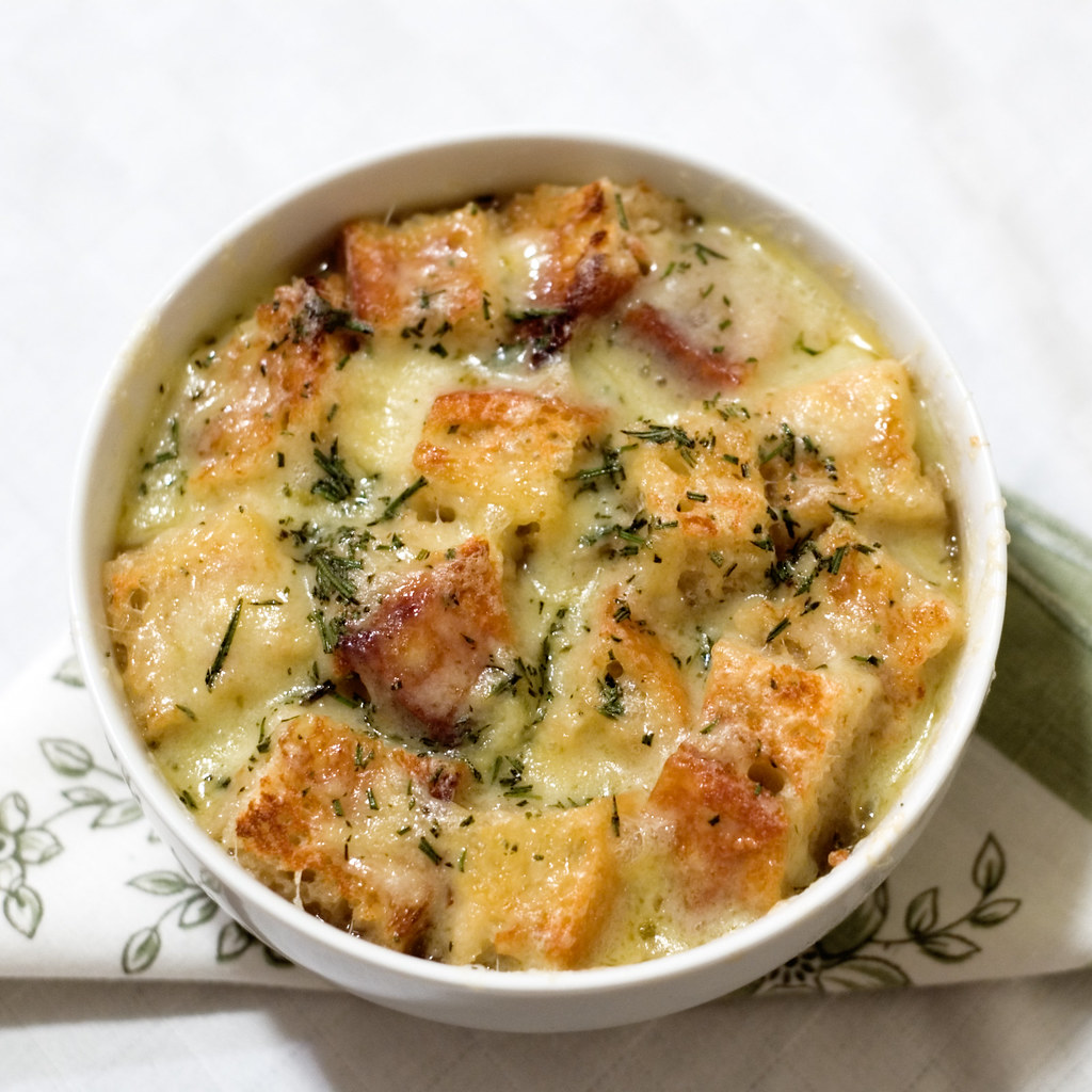 French Onion Soup Gratinee