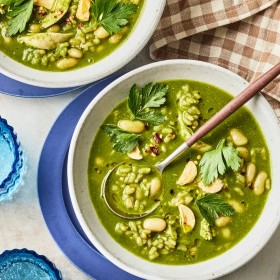High-Protein, High-Fiber Swamp Soup Is on the Table in 25 Minutes