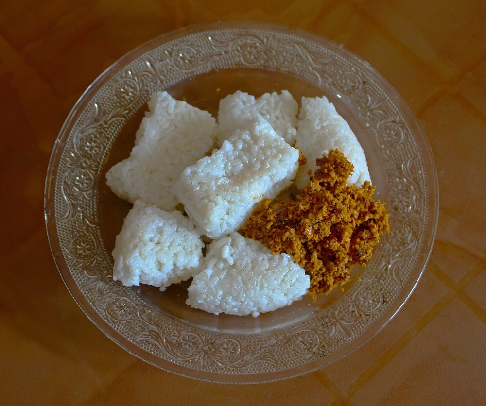 Kiribath (Sri Lankan Milk Rice)
