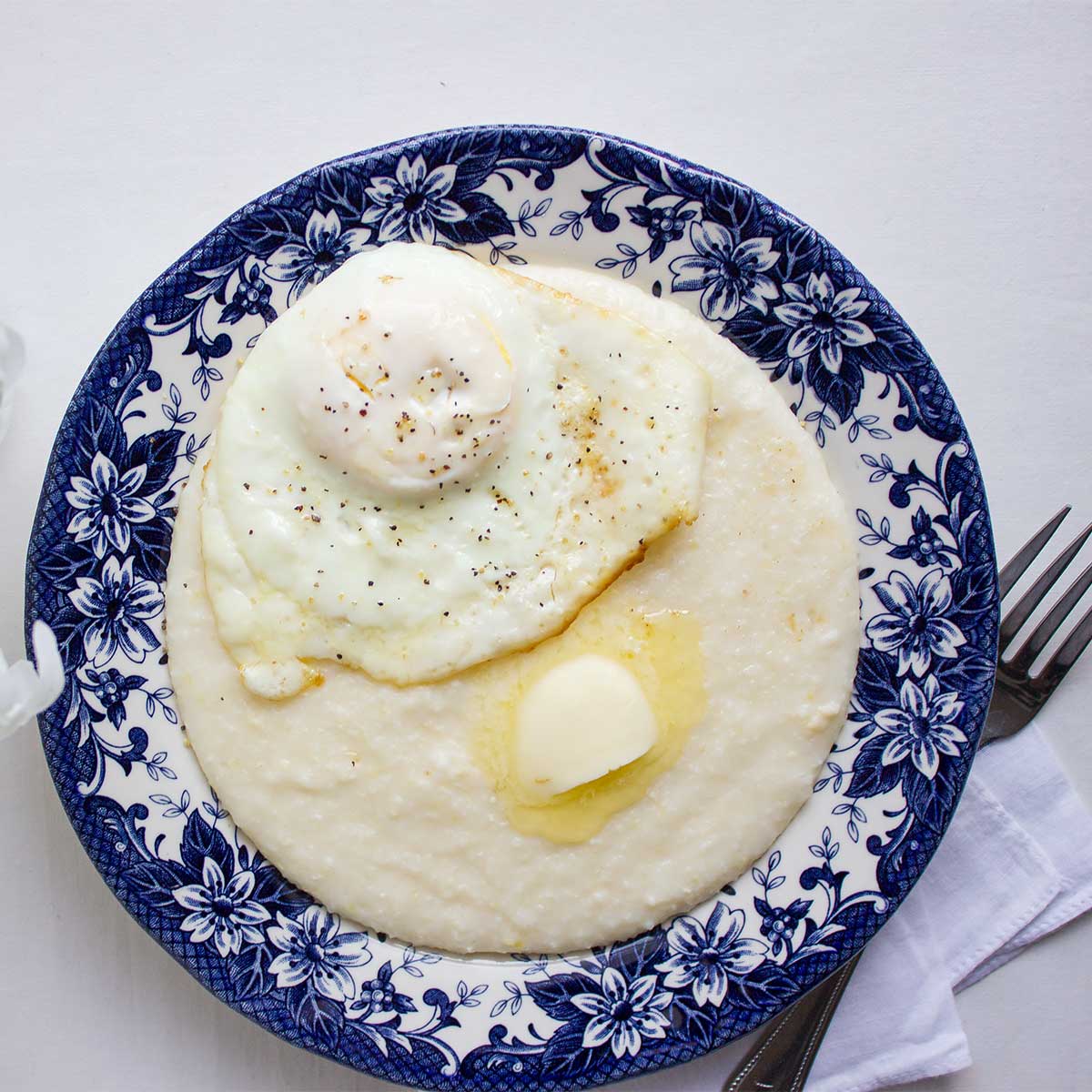 Paula Deen's Grits