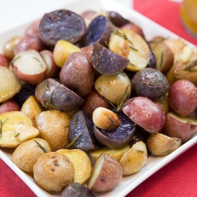 Roasted Baby Potatoes with Rosemary and Garlic