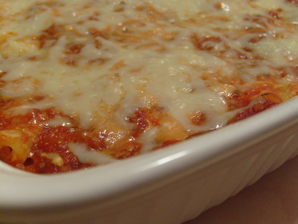 Robert Irvine's Baked Ziti