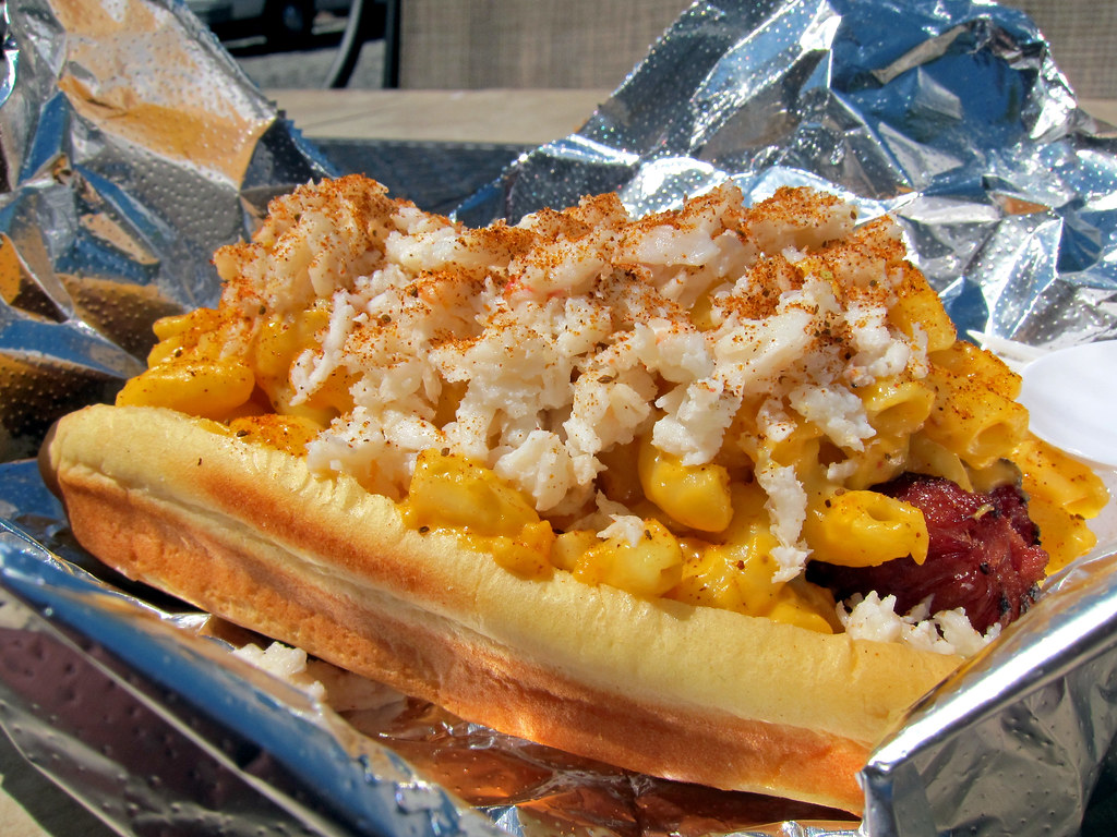Robert Irvine's Crab Mac and Cheese
