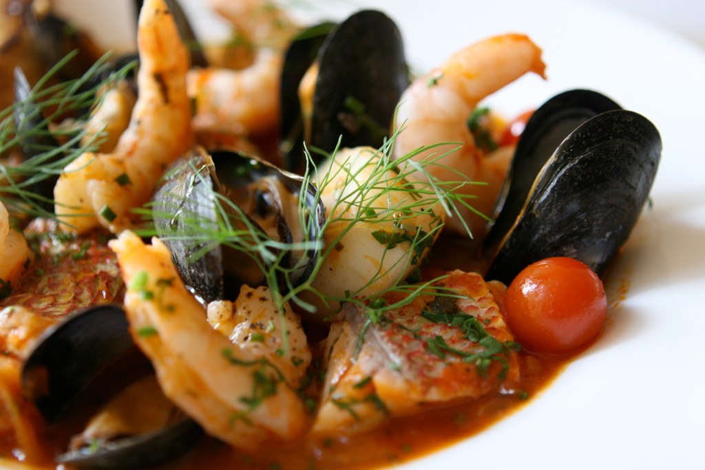 Robert Irvine's Tuscan Shrimp