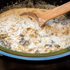 Slow Cooker Artichoke Mushroom Chicken