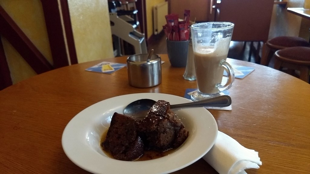 Sticky Toffee Pudding with Caramel Sauce